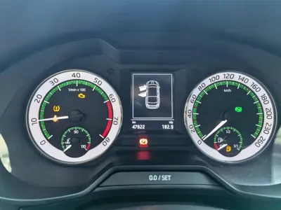 Skoda Octavia 2021, 47800 км, за 9770.26 USD - фото 14