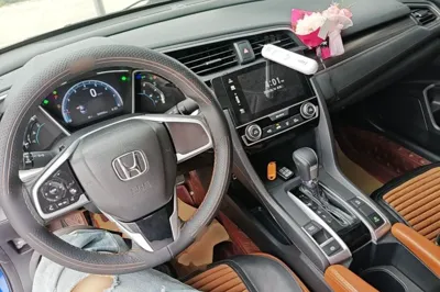 Honda Civic 2019, 60599 км, за 10770 USD - фото 13