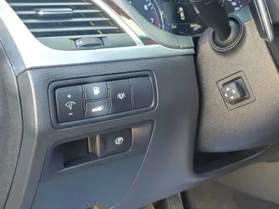 Hyundai Genesis 2016, 93000 км, за 8940.39 USD - фото 13