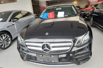 Mercedes-Benz E-Class 2020, 90800 км, за 29770 USD