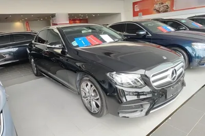 Mercedes-Benz E-Class 2020, 90800 км, за 29770 USD
