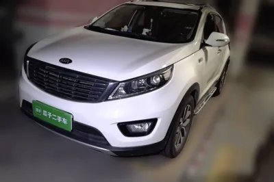 Kia Sportage R · 2015 год