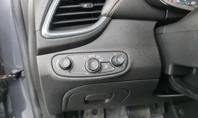 ChevroletGMDaewoo Trax 2019, 101816 км, за 5618.72 USD - фото 28