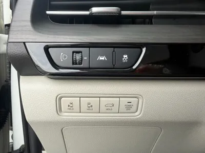 Kia Canival 2023, 158840 км, за 15287.55 USD - фото 17