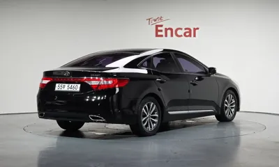 Hyundai Grandeur 2011, 81380 км, за 3900.06 USD