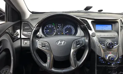 Hyundai Grandeur 2011, 81380 км, за 3900.06 USD - фото 13