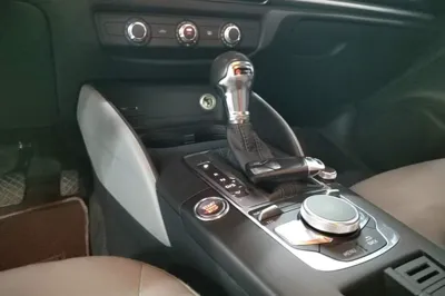Audi A3 2019, 56700 км, за 10768 USD - фото 16