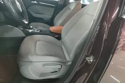 Audi A3 2019, 56700 км, за 10768 USD - фото 17