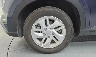 Hyundai Venue 2023, 10558 км, за 15938.08 USD