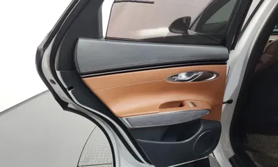 Genesis GV70 2021, 99274 км, за 22646.71 USD - фото 25