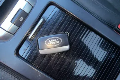 Land Rover Discovery Sport 2018, 106600 км, за 12224 USD - фото 23