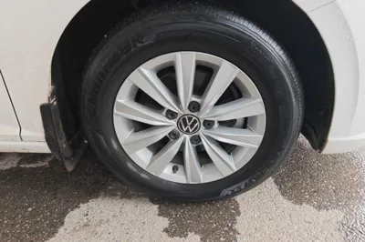 Volkswagen Lavida 2021, 41800 км, за 9169 USD - фото 8