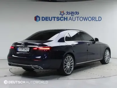 Mercedes-Benz E-Class 2023, 53376 км, за 35053.17 USD