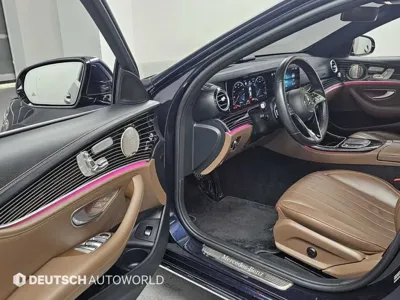 Mercedes-Benz E-Class 2023, 53376 км, за 34788.29 USD - фото 11