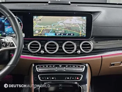 Mercedes-Benz E-Class 2023, 53376 км, за 34788.29 USD - фото 14