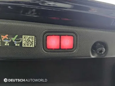 Mercedes-Benz E-Class 2023, 53376 км, за 34788.29 USD - фото 20