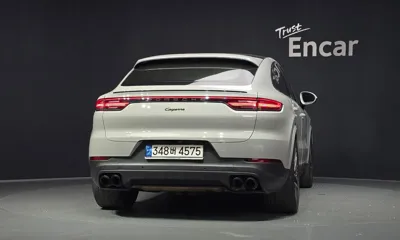 Porsche Cayenne 2022, 81570 км, за 57102.53 USD