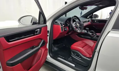 Porsche Cayenne 2022, 81570 км, за 57102.53 USD - фото 10