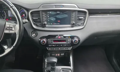 Kia Sorento 2020, 133535 км, за 10412.19 USD - фото 17