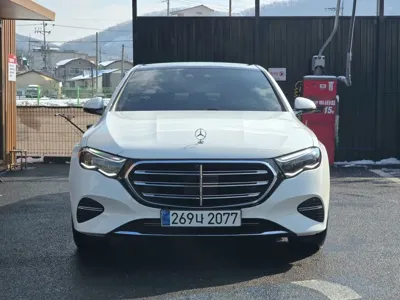 Mercedes-Benz E-Class 2025, 25000 км, за 50162.89 USD