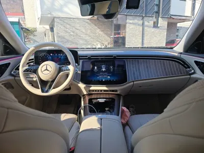 Mercedes-Benz E-Class 2025, 25000 км, за 50162.89 USD - фото 13