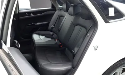 Kia K5 2023, 84606 км, за 12012.6 USD - фото 13