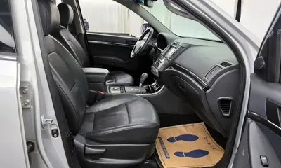 Hyundai Veracruz 2011, 64754 км, за 6240.14 USD - фото 11
