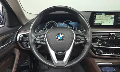BMW 5-Series 2018, 96431 км, за 16187.64 USD - фото 13