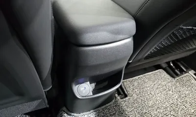 Hyundai Kona 2023, 25560 км, за 18314.3 USD - фото 27