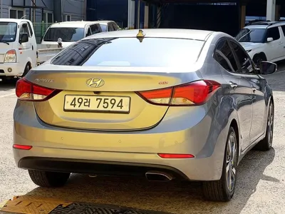 Hyundai Avante 2014, 168982 км, за 3150.85 USD