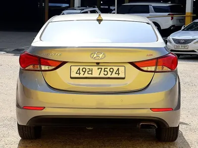 Hyundai Avante 2014, 168982 км, за 3150.85 USD
