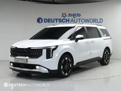 Kia Canival · 2024 год