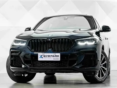 BMW X6 2023, 11100 км, за 53854.16 USD