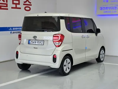 Kia Ray 2021, 82621 км, за 6498.62 USD