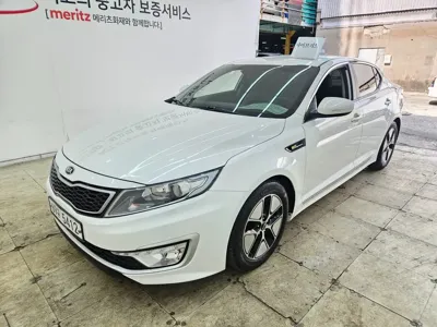 Kia K5 · 2014 год