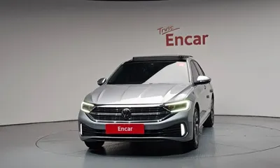 Volkswagen Jetta 2023, 27233 км, за 17583.07 USD
