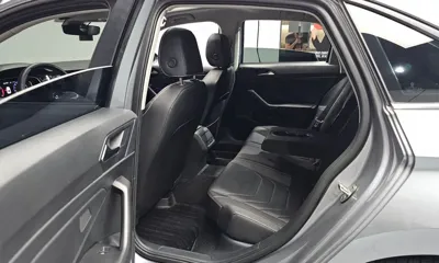 Volkswagen Jetta 2023, 27233 км, за 17583.07 USD - фото 12