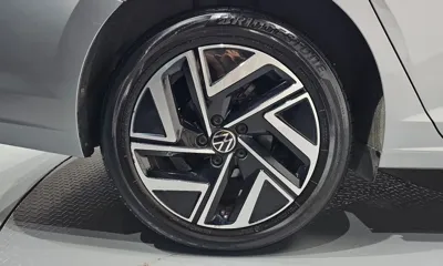 Volkswagen Jetta 2023, 27233 км, за 17583.07 USD - фото 21