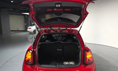 MINI Cooper 2023, 26314 км, за 22004.72 USD - фото 21