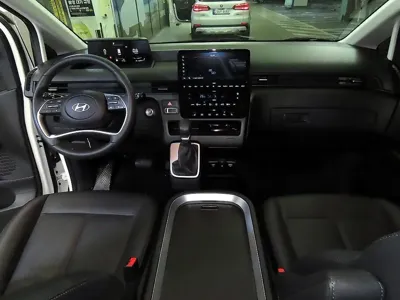 Hyundai Staria 2025, 7313 км, за 17847.71 USD - фото 9