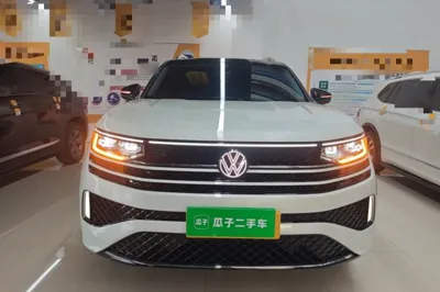 Volkswagen Tavendor 2023, 31900 км, за 27882 USD
