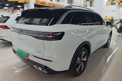 Volkswagen Tavendor 2023, 31900 км, за 27882 USD - фото 6