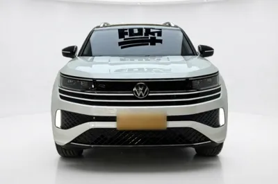 Volkswagen Tavendor 2023, 31900 км, за 27882 USD - фото 14