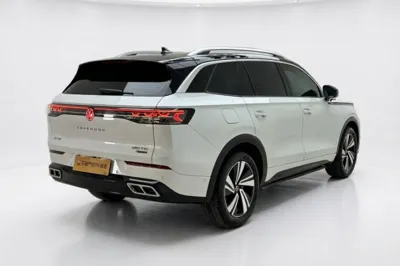 Volkswagen Tavendor 2023, 31900 км, за 27882 USD - фото 16