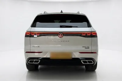 Volkswagen Tavendor 2023, 31900 км, за 27882 USD - фото 17