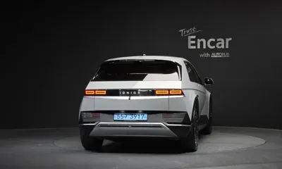 Hyundai Ioniq5 2023, 126151 км, за 17876.87 USD