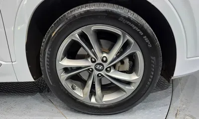 Hyundai Santafe 2019, 152789 км, за 11892.96 USD