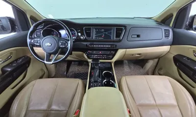 Kia Canival