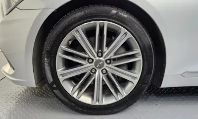 Genesis G80 2017, 120821 км, за 9867.54 USD