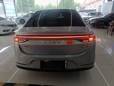 AION AION S Plus 2022, 63200 км, за 10579.55 USD - фото 6